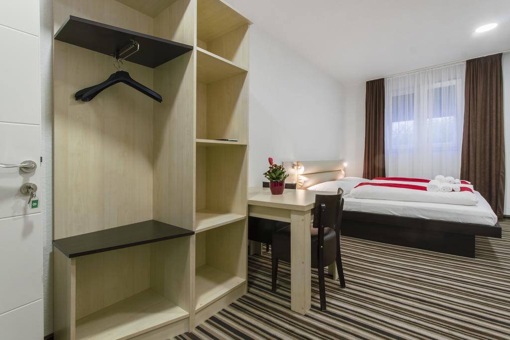 Parkcity Rooms Šibenik Exterior foto